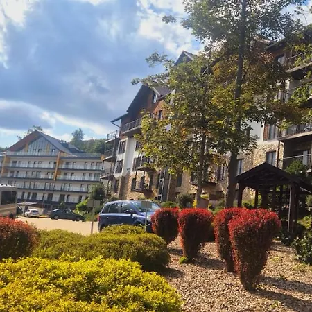 Srodkowa Widok Na Gory 1 Pietro Garaz Gratis Lejlighed *