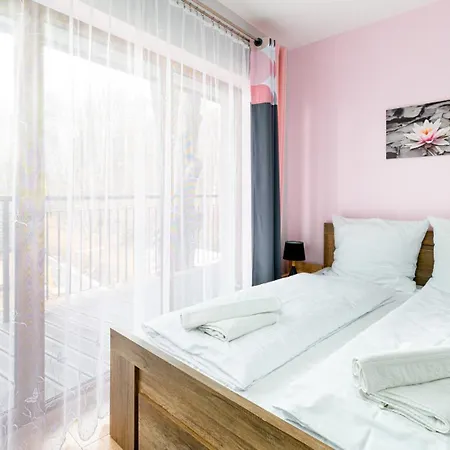 Srodkowa Widok Na Gory 1 Pietro Garaz Gratis Apartman *
