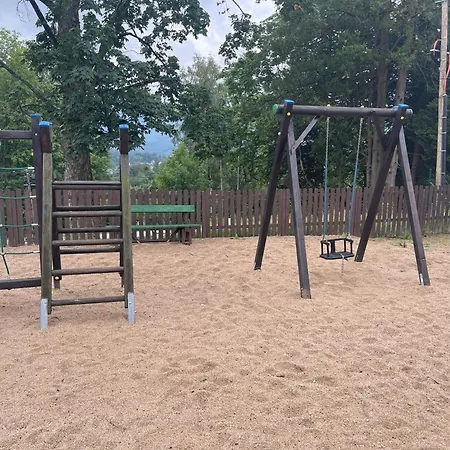 Srodkowa Widok Na Gory 1 Pietro Garaz Gratis דירה שצ'קלארסקה פוראובה