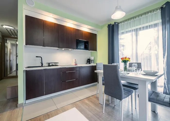 Srodkowa Widok Na Gory 1 Pietro Garaz Gratis