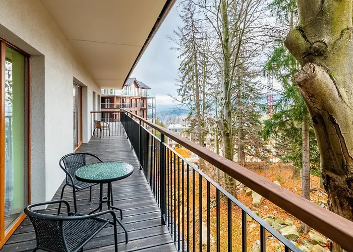 Srodkowa Widok Na Gory 1 Pietro Garaz Gratis * 스클라르스카포렘바